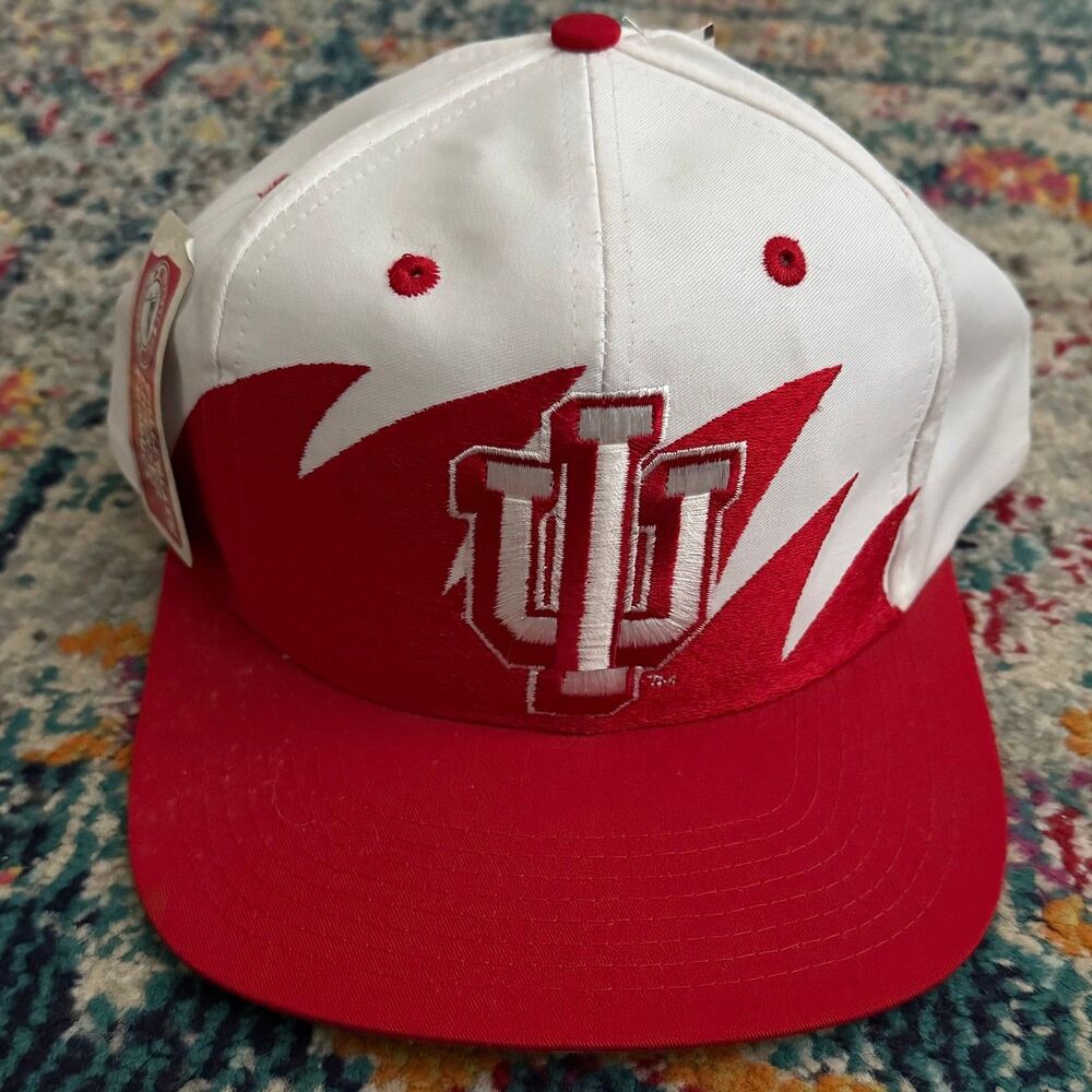 NEW Vintage Indiana Hoosiers Logo 7 Athletic Sharktooth Snapback College Hat